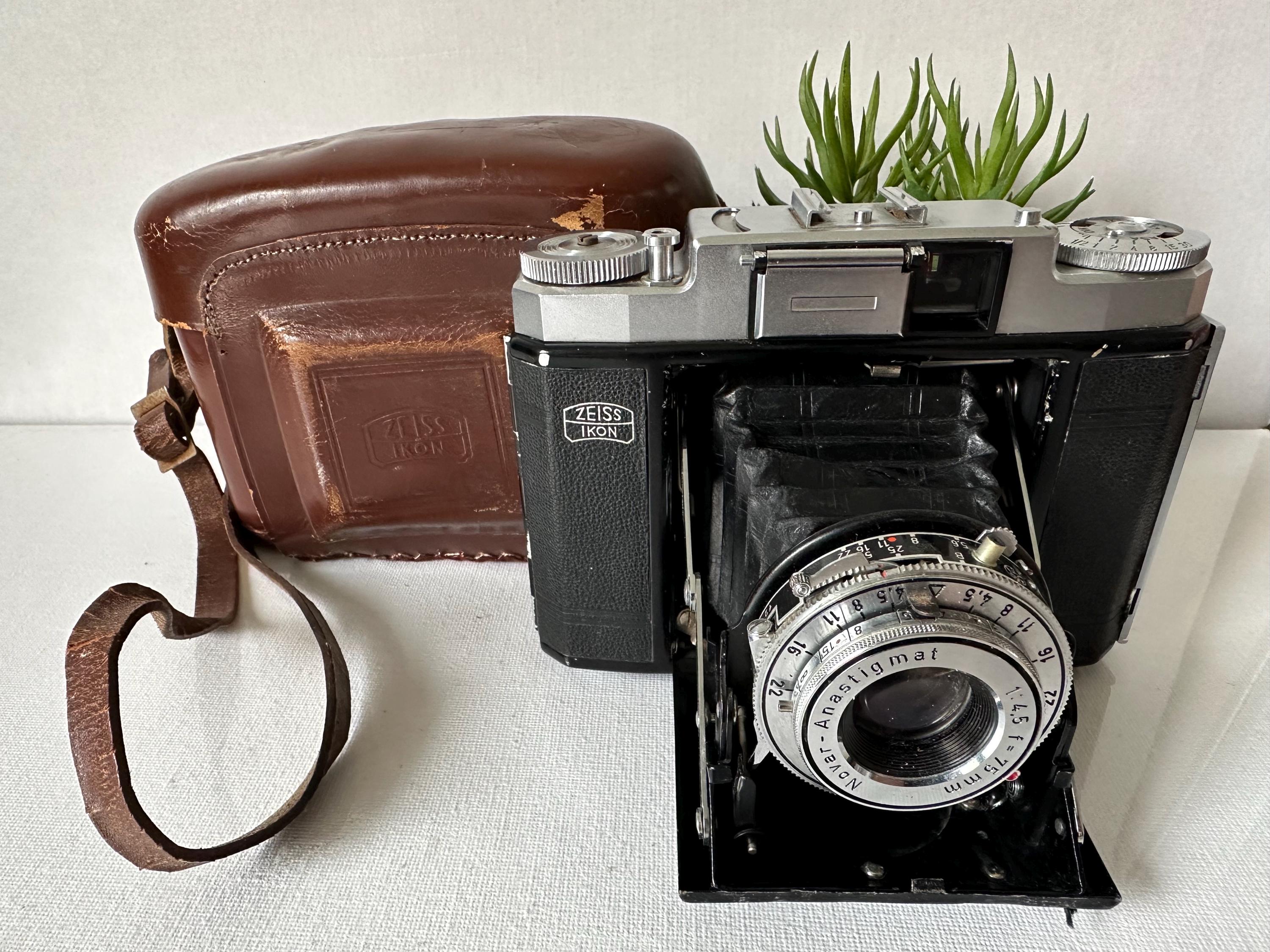 Novar Anastigmat 折りたたみ式フィルムカメラ ヴィンテージ折りたたみ式レトロカメラ Zeiss Ikon Nettax 6x6 と