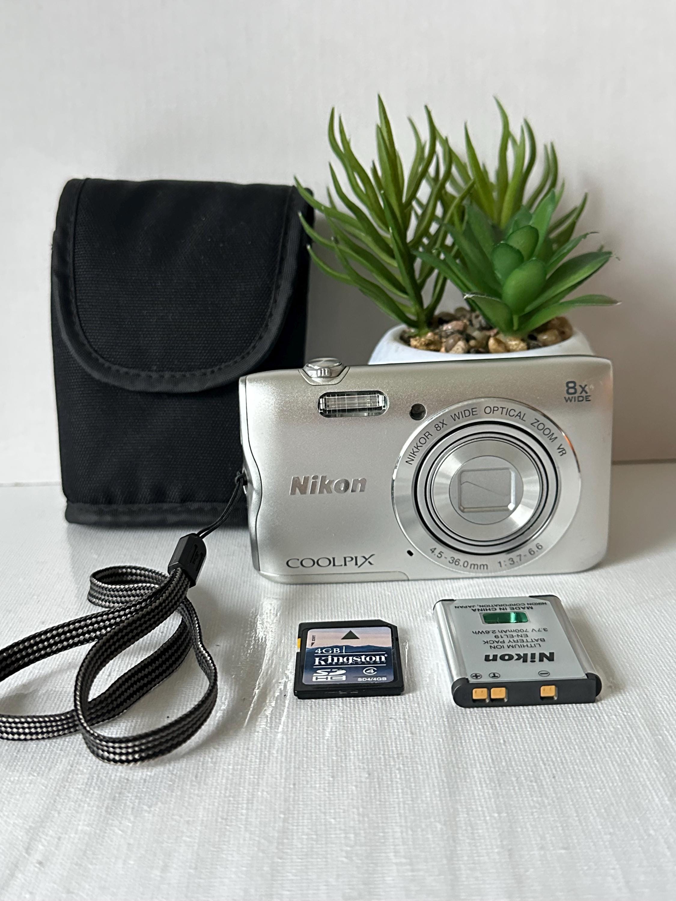 Nikon COOLPIX A300 シルバー 【公式通販】