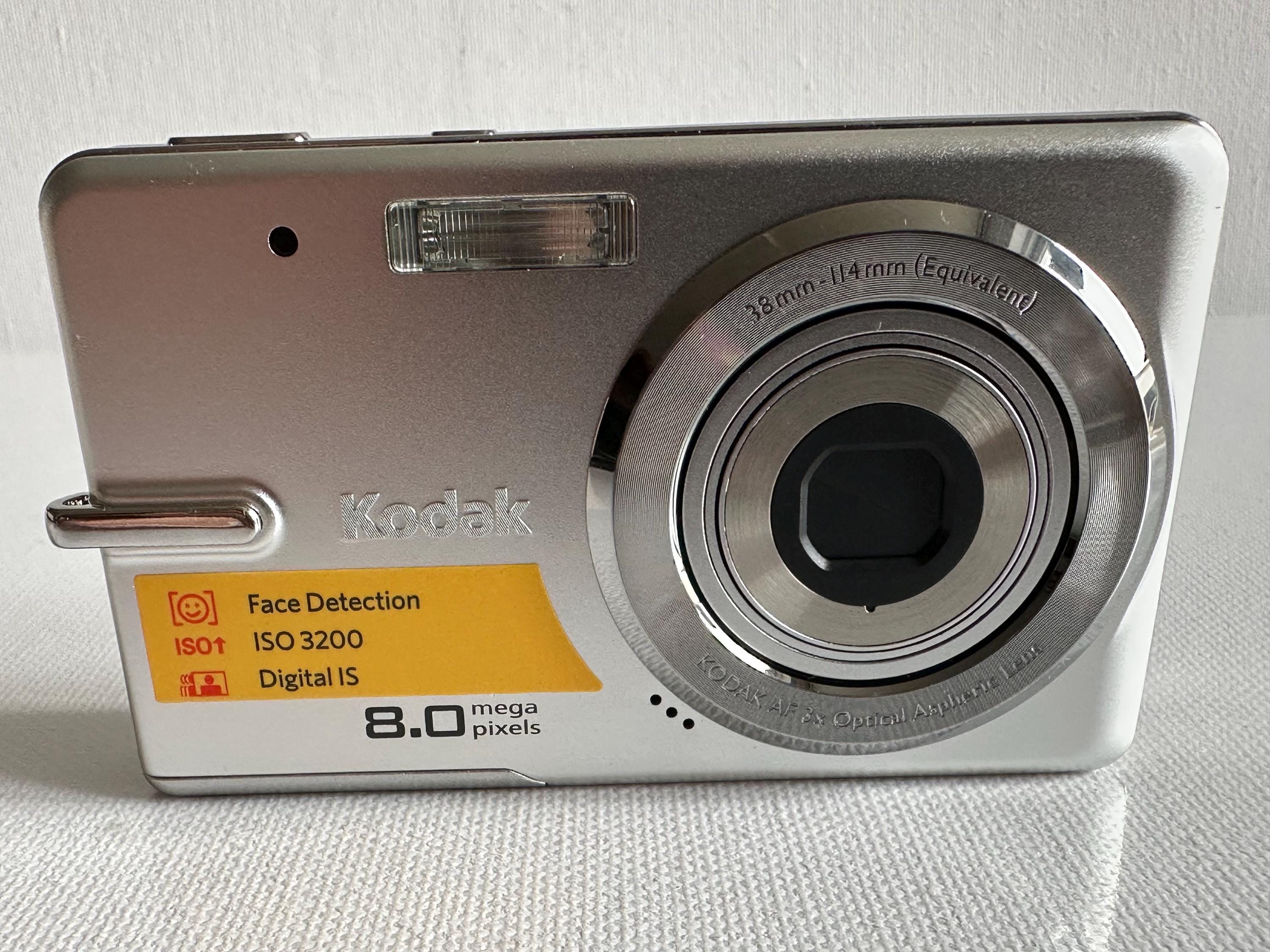 Kodak EasyShare M883 - Appareil Photo Numérique Compact 8 MP - Argenté - Testé + Garantie