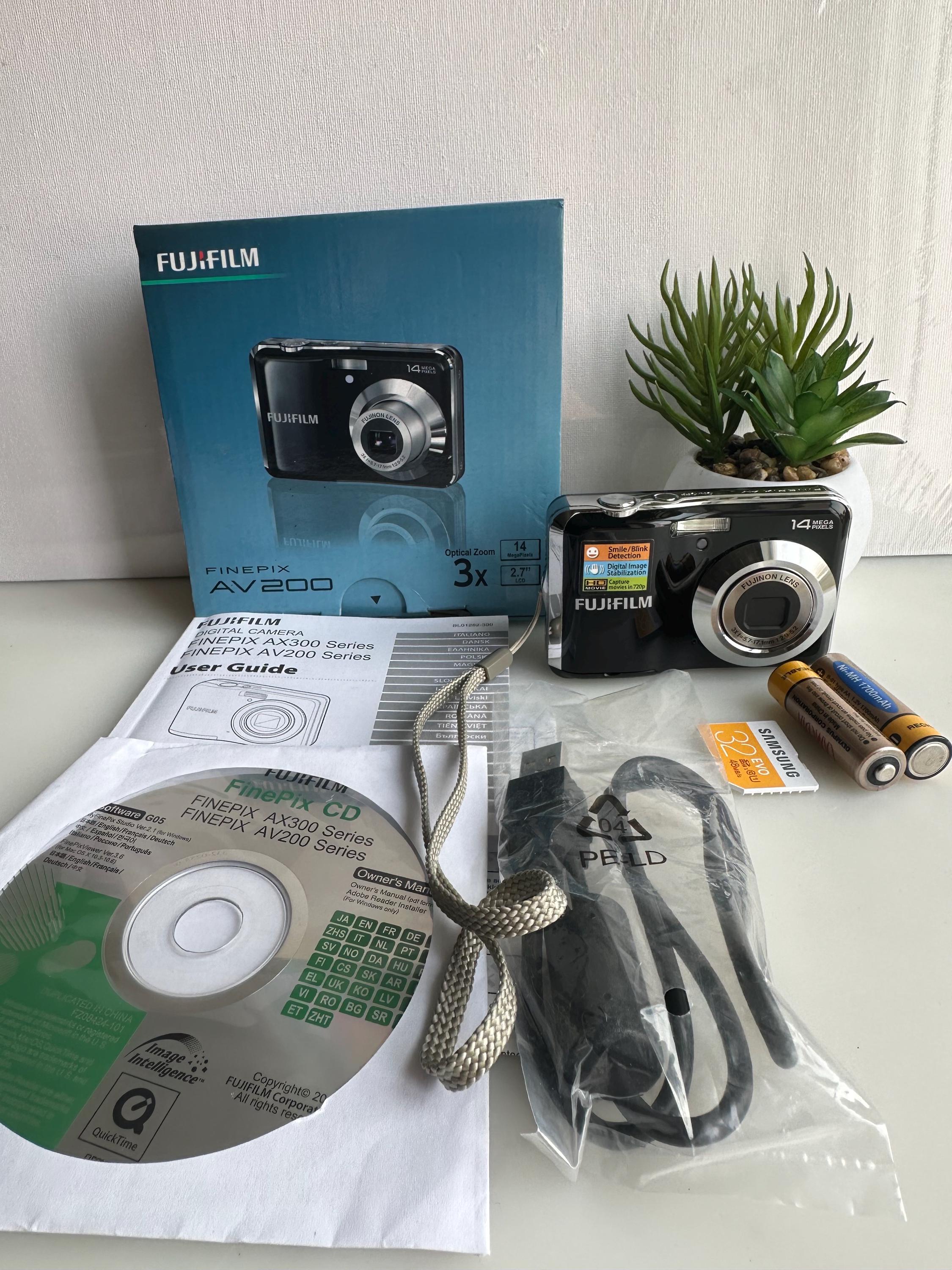 Digital Camera Fujifilm Finepix AV 200 14.0 MP - Etsy