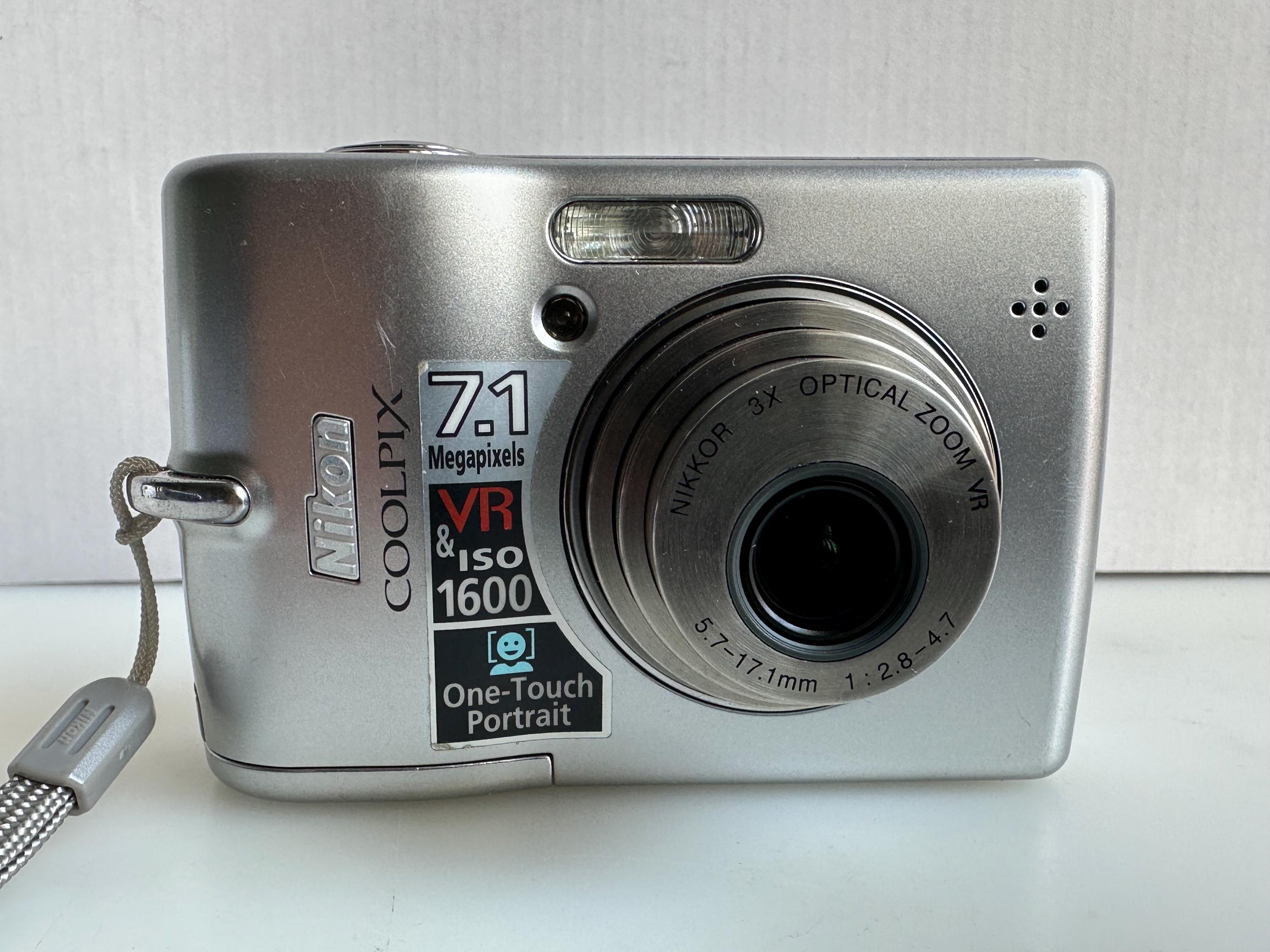 Digital Camera Nikon Coolpix L12 7.1 MP - Etsy