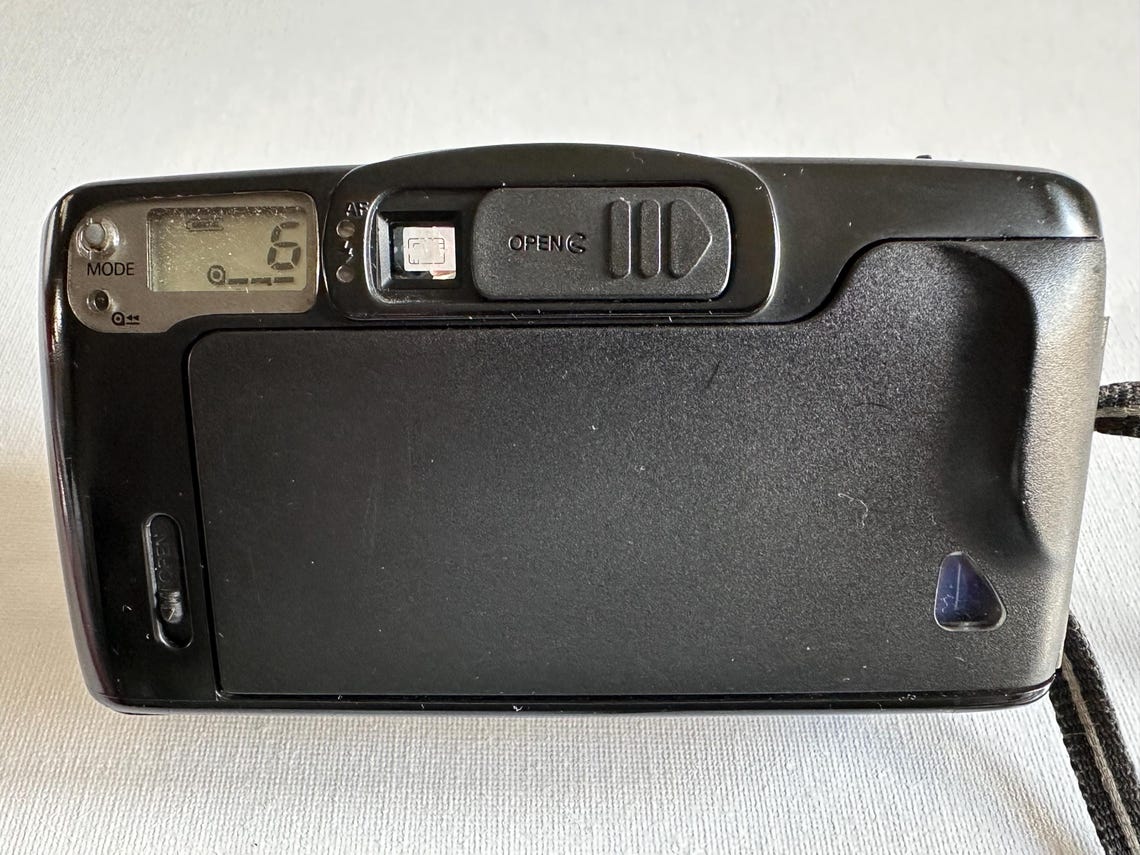 NOS: Ricoh RZ-700s Zoom 35mm Point & Shoot Film Camera with 38-70mm Le – Mori Film Lab