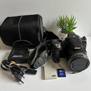 Digital camera Nikon Coolpix P520 18.1МР 42х Optical Zoom