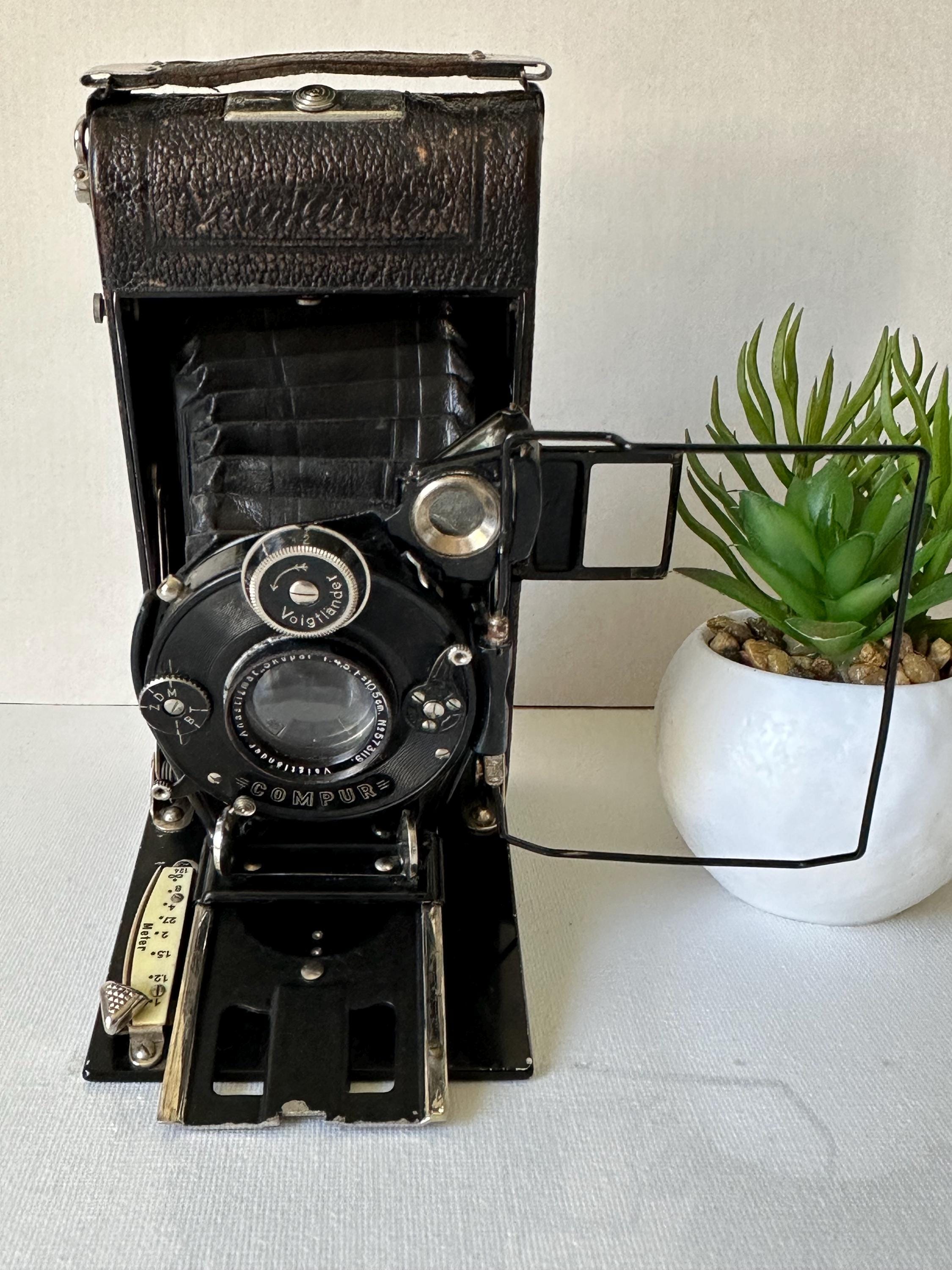 ビンテージ折りたたみカメラ Voigtländer Compur、Anastigmat Skopar 1