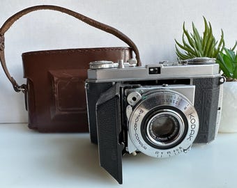 ヴィンテージ コダック レチナ IIa カメラ：1950 年代のコレクターズ