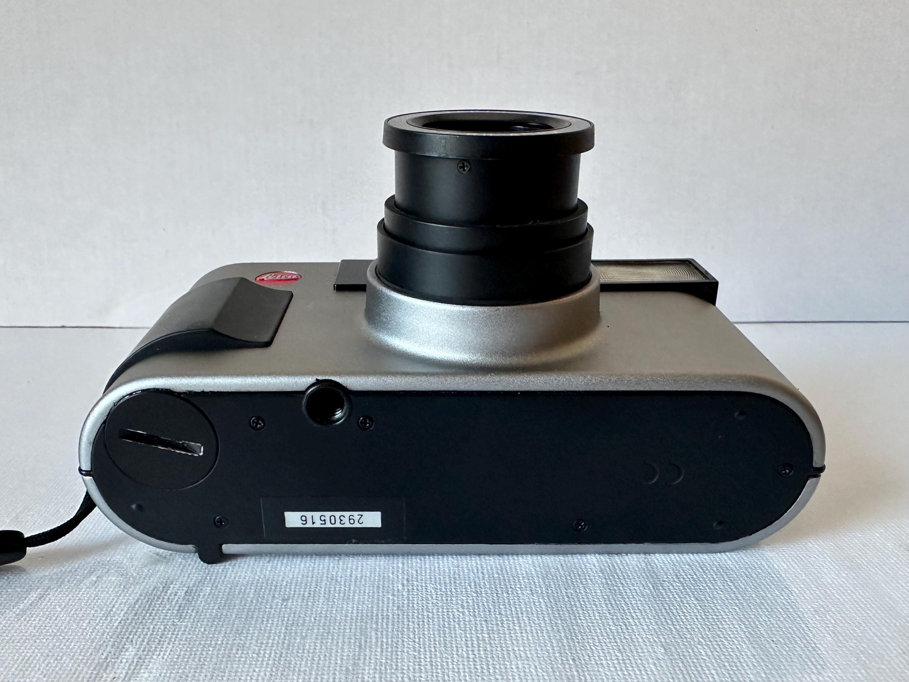 Compact Camera Leica C3 With Vario-elmar 28-80 Mm Lens ASPH and