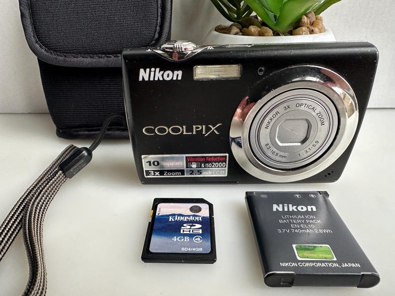 Digital Camera Nikon Coolpix S220 10.0 MP Etsy