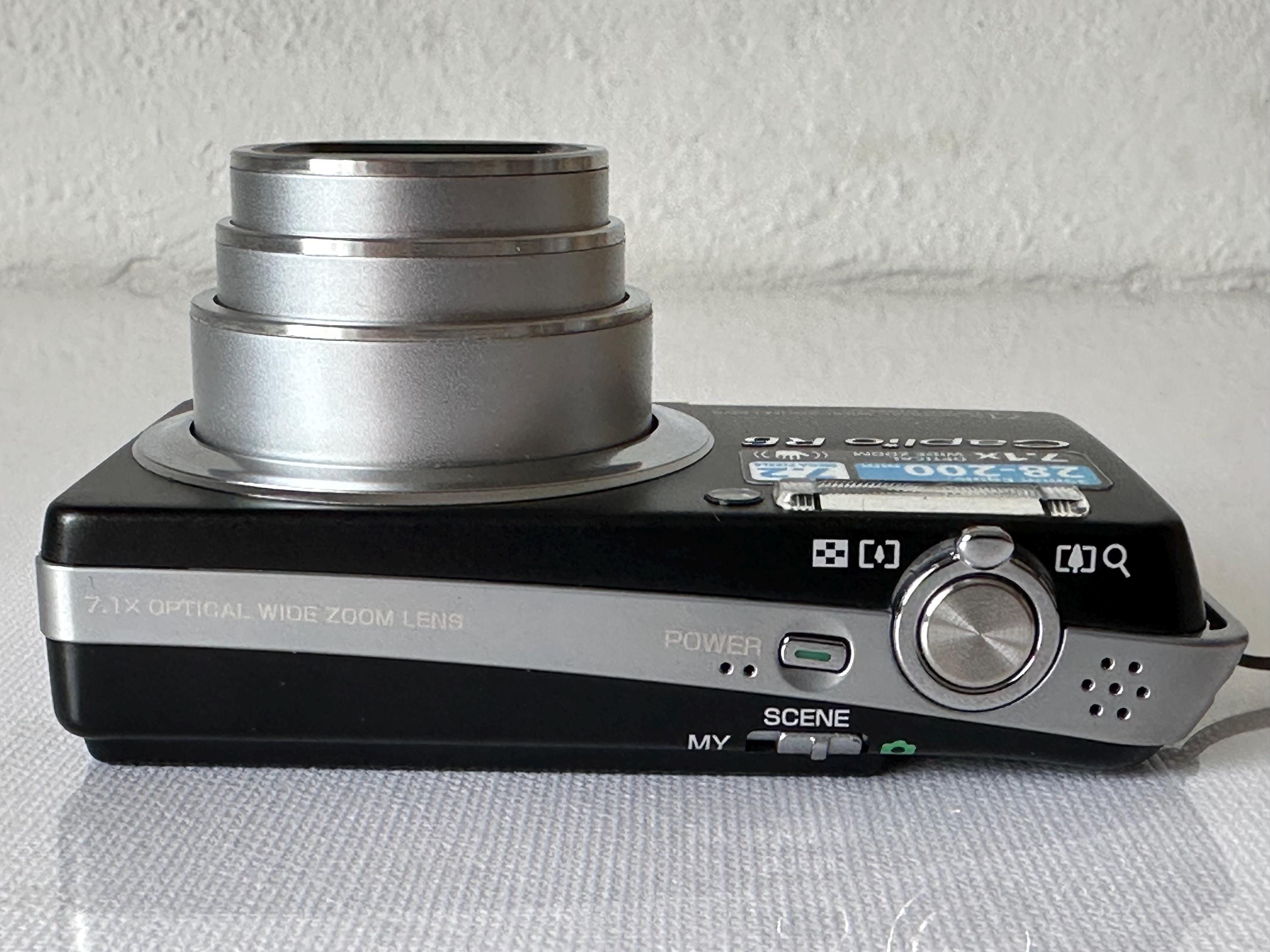 リコー Caplin R6 7.2 MP デジタルカメラ（7.1 倍光学ズーム搭載