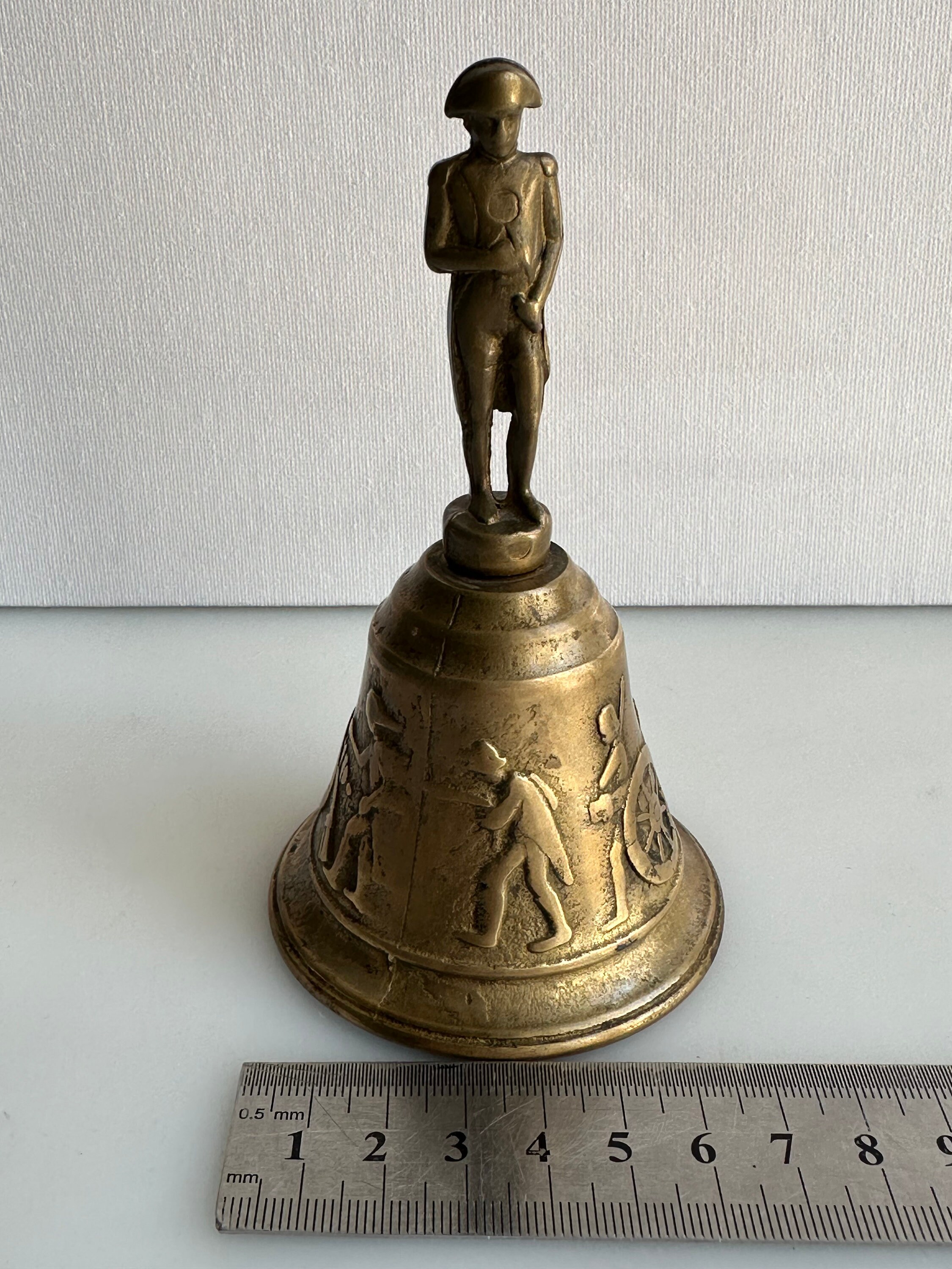 SONNETTE DE TABLE effigie de Napoléon 1er en Bronze EUR 30,00 - FR