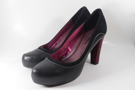 4ins Black and Purple Suede Hush Puppies Pumps. F… - image 1