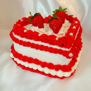 Erdbeer Shortcake Fake-Kuchenbox mit Deckel
