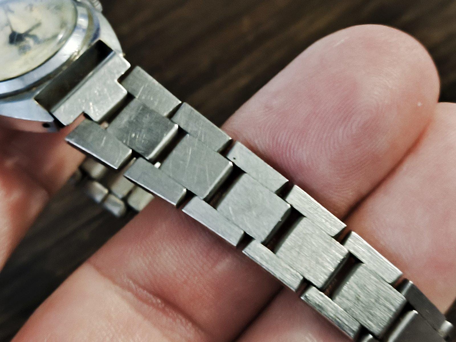 Women's Watch Zaria Soviet Zarya Mechanical USSR 1980s Antique