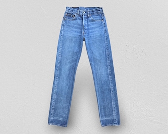 VINTAGE 80s Levi’s 501 Red Tab Denim Jeans - Non Selvedge - Made in USA