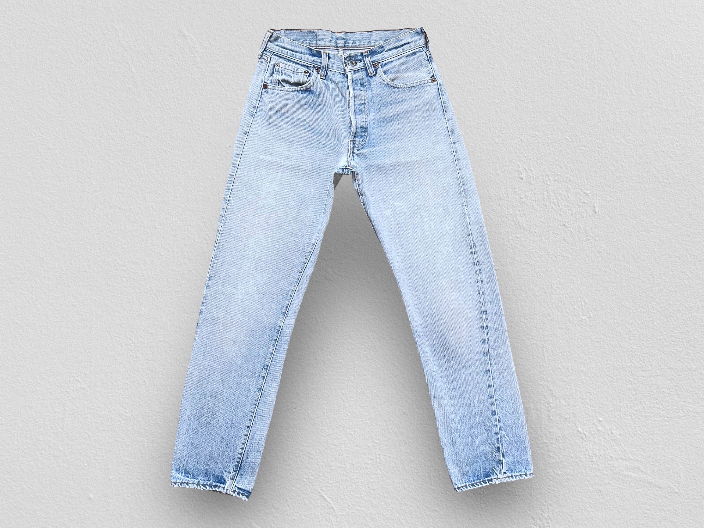 VINTAGE 80s Levis 501 Redline Selvedge Denim Jeans Red Tab Made in