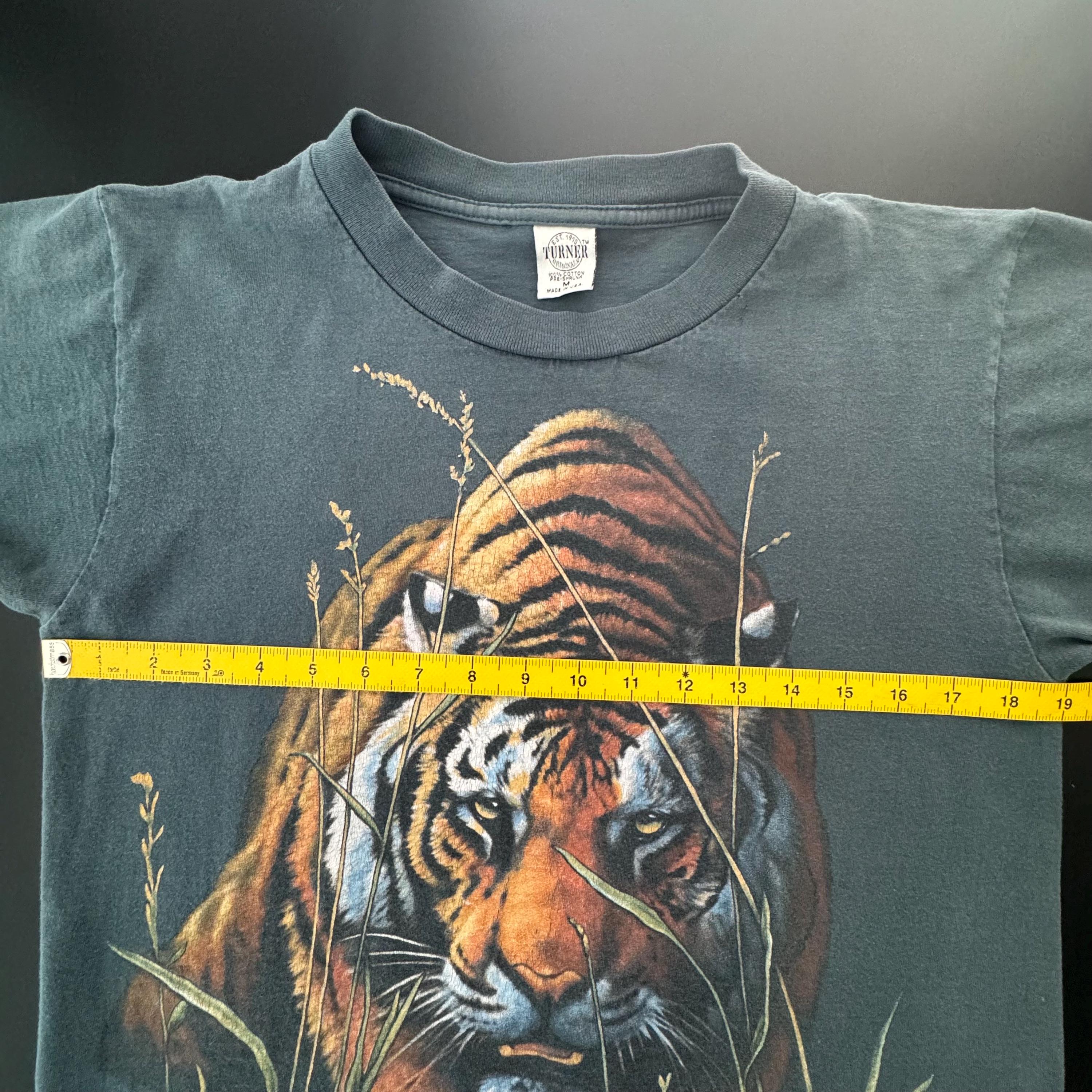VINTAGE 90s Tiger T-shirt/tee - Made in USA - Single Stitch