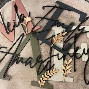 Nameplate made of wood. Individual - personalized - children's room decoration