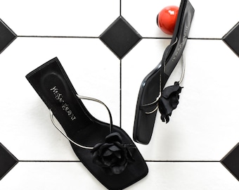 Vintage 90er Jahre YVES SAINT LAURENT Rosen Rot Ball Heels Sandalen Satin 36EU 6US