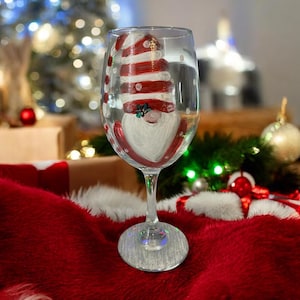 gifts with wine glasses Integrity Bottles Hubby Wifey, (Set of 2) Stemmed Wine Glasses, Handma