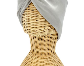 Turban femme pour tête grise