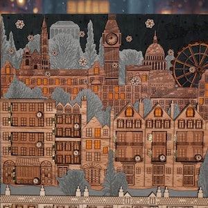 Op de afbeelding: Houten adventskalender met lasersnijwerk met een stadsgezicht van Londen, inclusief de Big Ben en de London Eye. De kalender heeft kleine genummerde deuren en sneeuwvlokdecoraties.