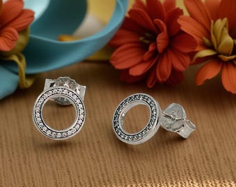 Cubic Zirconia Circle Studs, Silver Bright Earrings Gift, Geometric Jewellery UK, Fashion Earrings Present, Dainty Accessory, Modern Design