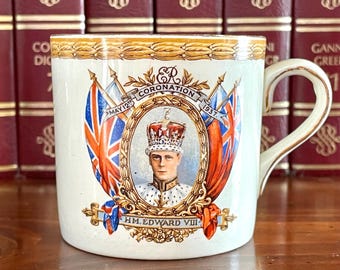 Pamiątkowa filiżanka koronacyjna Jego Królewskiej Mości Edwarda VIII