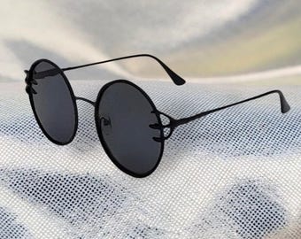 Alternative Goth dark Glam Retro Style round sunglasses
