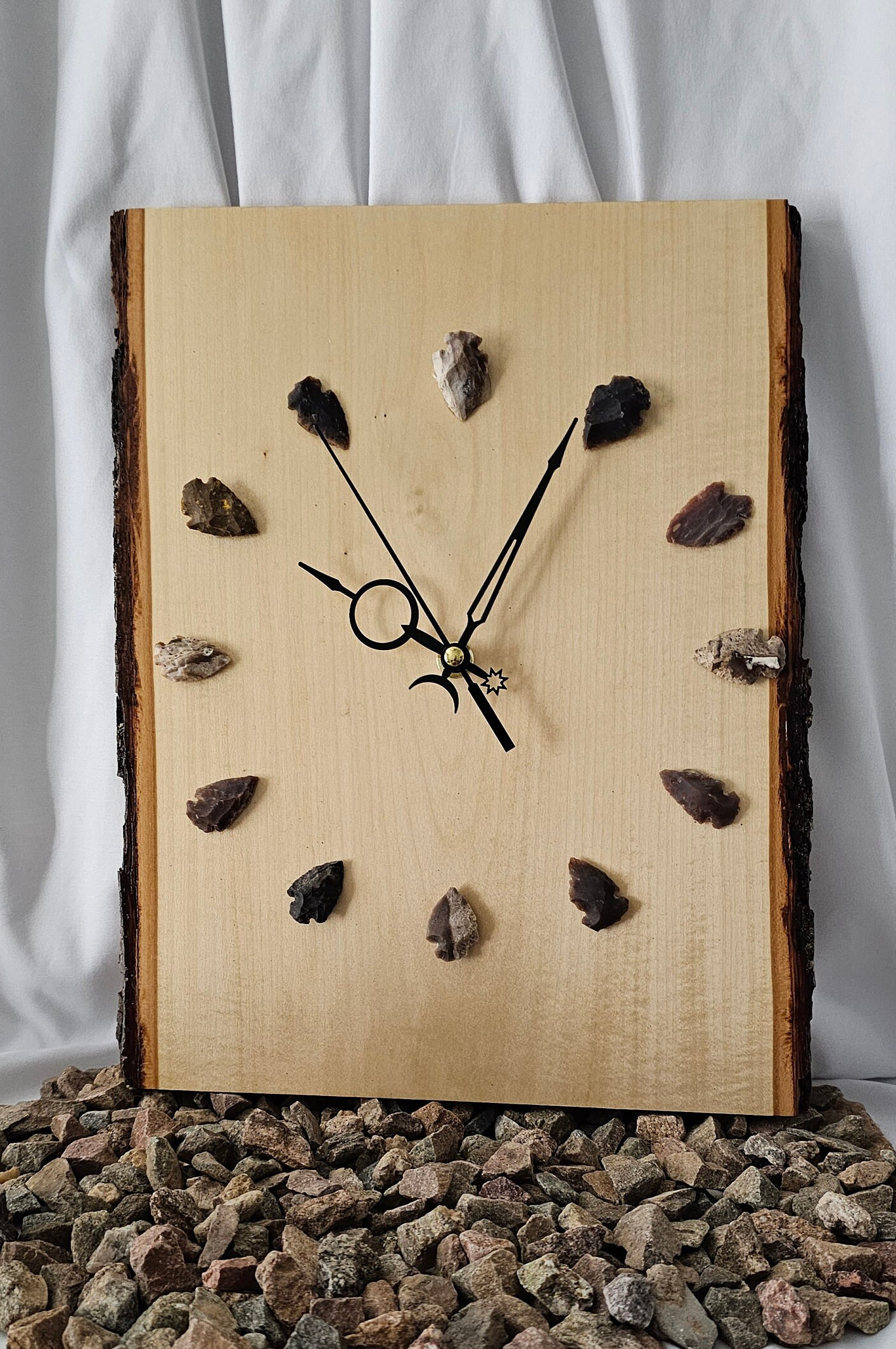 Basswood Agate Arrowhead Clock: Rustic Natural Wood, Handmade. - Etsy