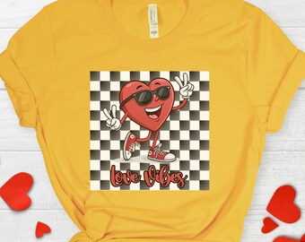 Camiseta Love Vibes, Happy Heart, para o Dia dos Namorados