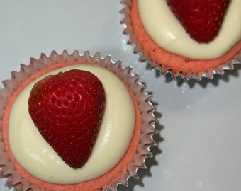 Strawberry Shortcake Cupcakes - Malik Made It