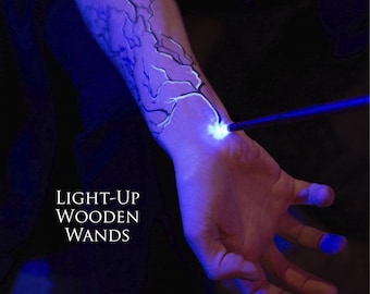 Light-Up Wizard Wand – Handmade Beech Wood with Lichtenberg Lightning Design