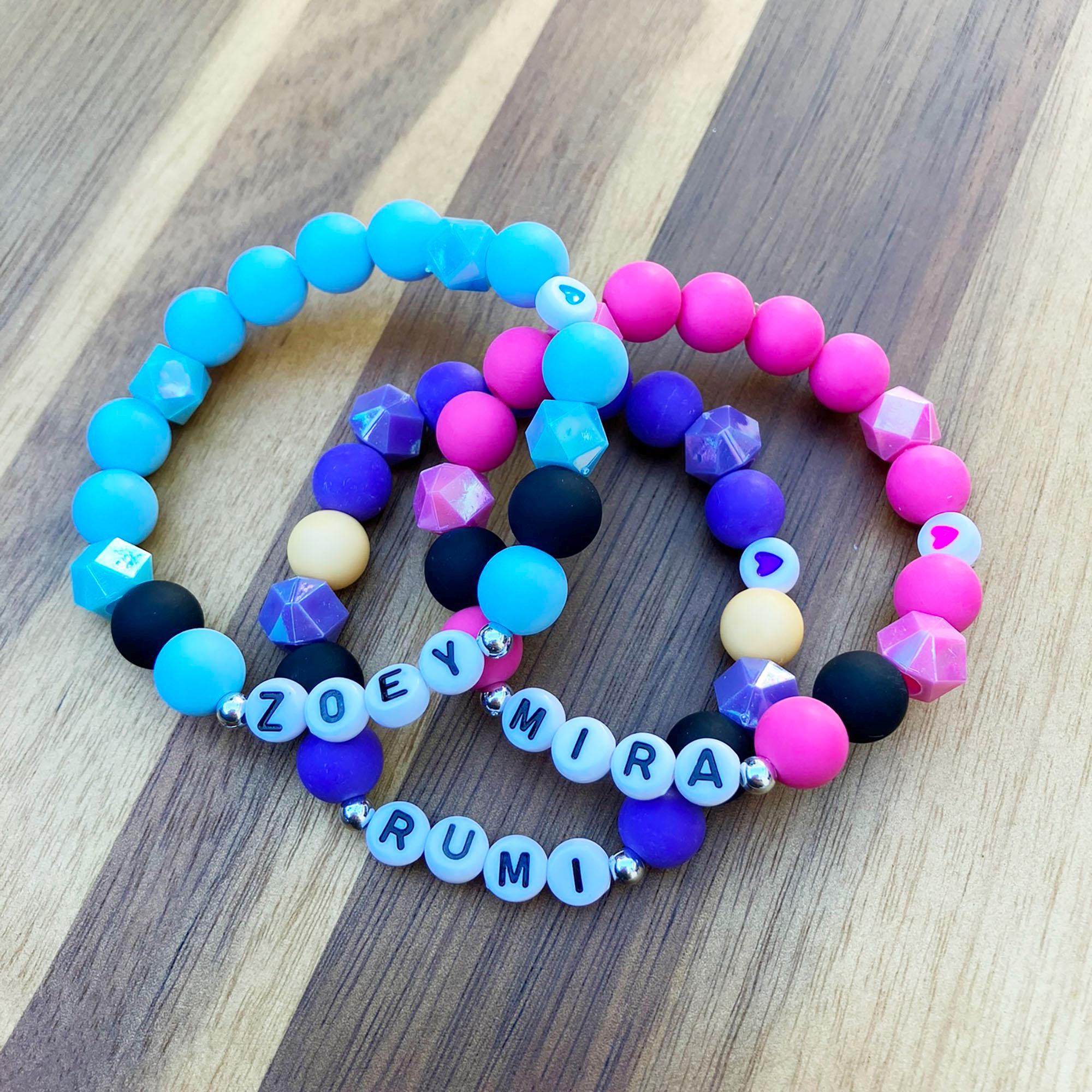 Zoey - Kpop Demon Hunters Beaded Bracelet - Huntrix & Saja Boys