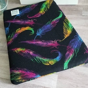 Padded Kindle Sleeve - Book and E-Reader/Tablet Sleeve - Protective Padded Cover - Feathers