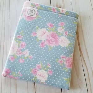 Padded Kindle Sleeve - Book and E-Reader/Tablet Sleeve - Protective Padded Cover - Shabby Chic Roses