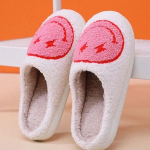 Super Cute Lightning Smile Face Slippers, Funny Ladies Casual Footwear, Holiday Gifts for Women, Gift Ideas for Her, Mother's Day Gift