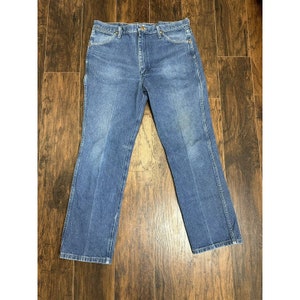 Vintage Wrangler Jeans Mens 38x31 Blue Denim Cowboy Cut 936DEN Western Cowboy