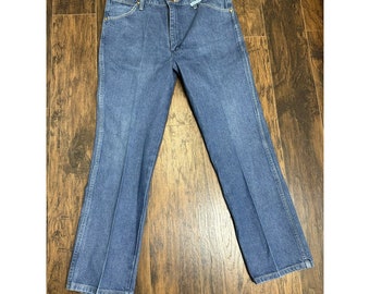 Vintage Wrangler Jeans Mens 38x31 Blue Denim Cowboy Cut 936DEN Western Cowboy