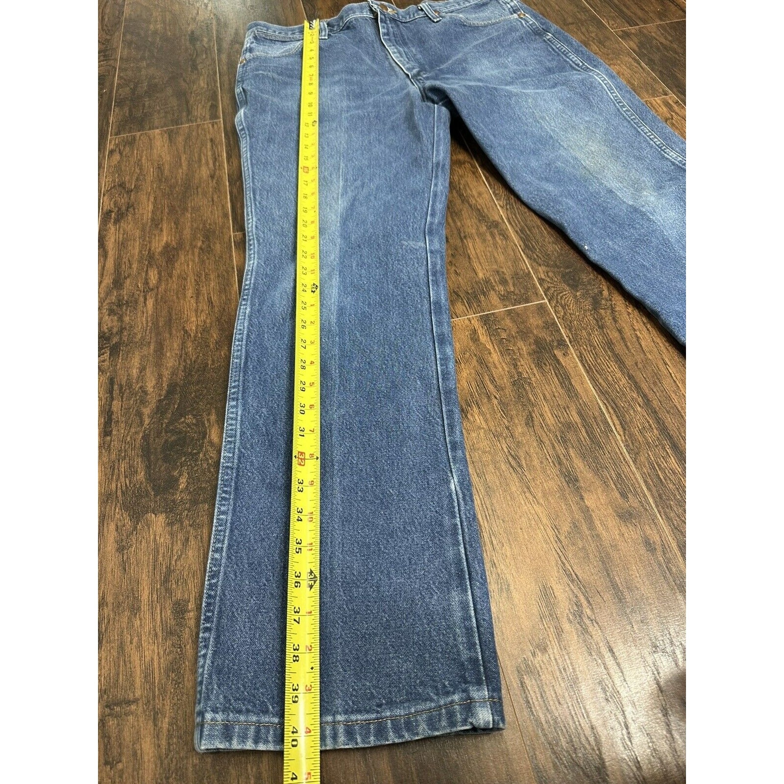 Vintage Wrangler Jeans Mens 38x31 Blue Denim Cowboy Cut 936DEN