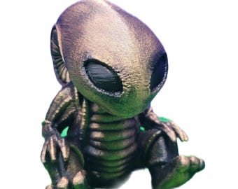 3D Printed Baby Alien Figure Desk Pal 3 inches tall: Hand-Brushed PLA Statue