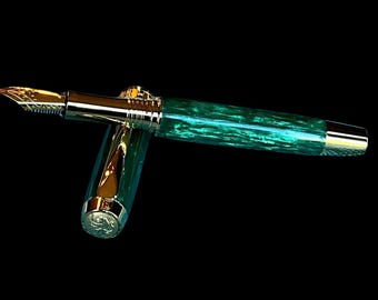 Eternal Emerald | Gold Fountain Pen | Journal and Ink Set
