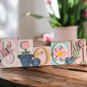 Bloom Wooden Block Sign: Spring Mantel Shelf Decor