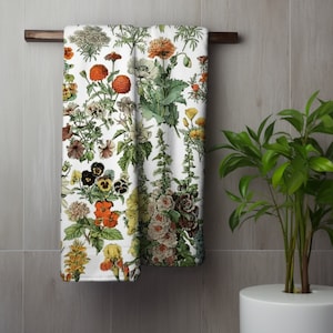 Elegant Vintage Floral Botanical Hand Towel - Soft Polyester and Cotton Mix, Decorative and Functional Bathroom Accent, Perfect Gift Idea