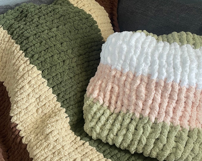 Chunky Soft Blanket Handmade Hand-Knit