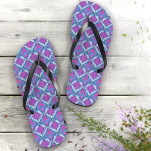 Vibrant Bohemian Flip Flops: Summer Beach Sandals