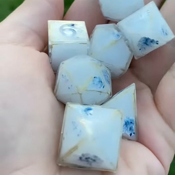 Tea Cup Dice Set