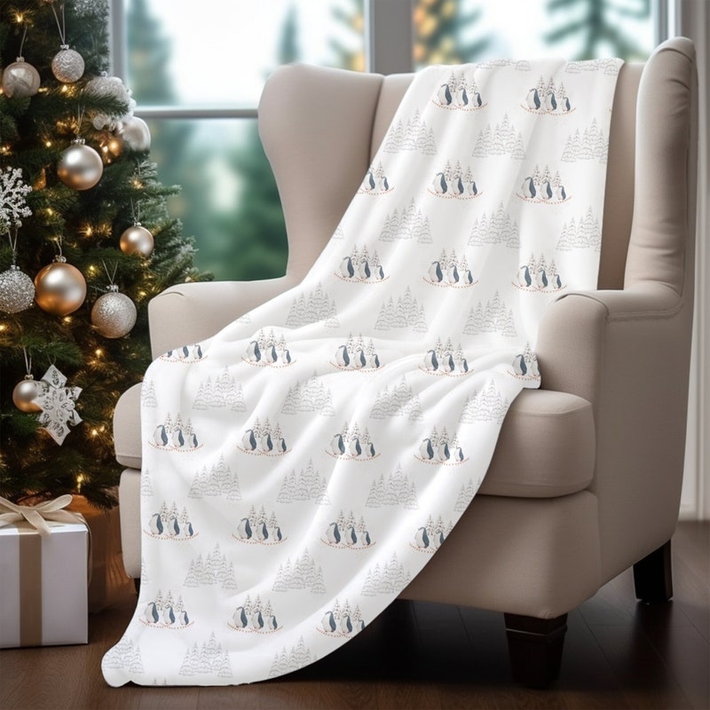 Penguin Print Pattern Blanket