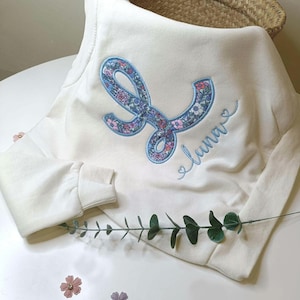 Suéter bordado para bebé niña y niño pequeño, jersey con nombre personalizado, top con inicial para niña, suéter con nombre personalizado para niña, suéter personalizado para bebé