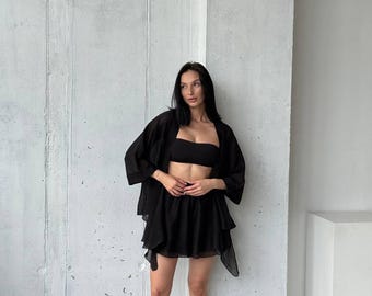 Black Tencel Kimono Set: Eco-Friendly Lounge Outfit with Ruffle Shorts