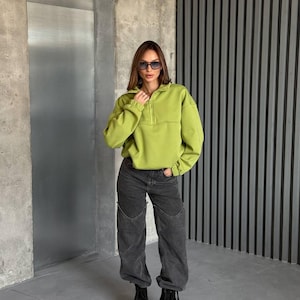 Lässiger elfenbeinfarbener Hoodie aus übergroßem Baumwollfleece (halber Reißverschluss, lockere Passform) Bild 20