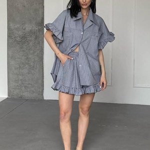 2-Piece Ruffle Cotton Set – Oversized Shirt & High-Waist Shorts – Grey Summer Loungewear Bridesmaid Robes